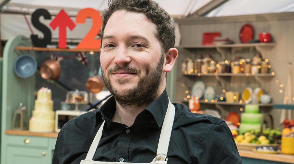 THE GREAT CELEBRITY BAKE OFF FOR STAND UP TO CANCER: Episode 1