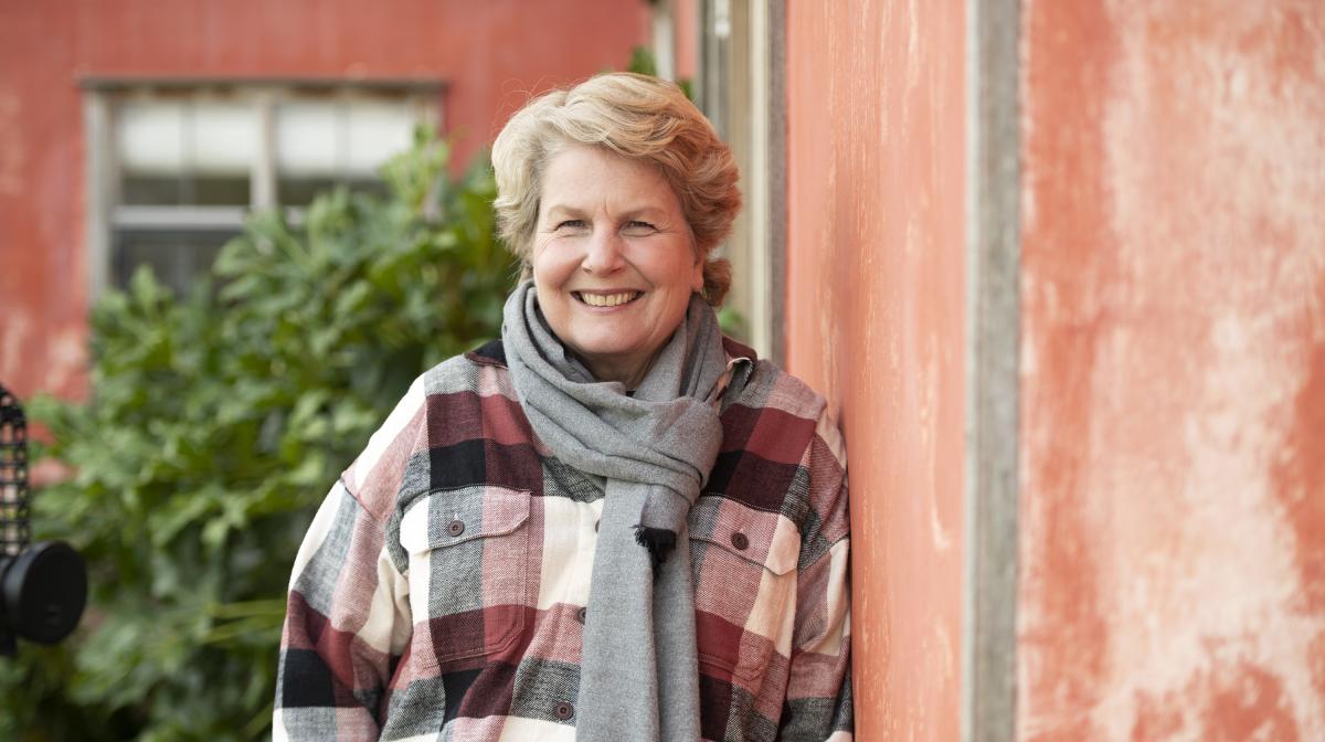 Extraordinary Escapes - Sandi