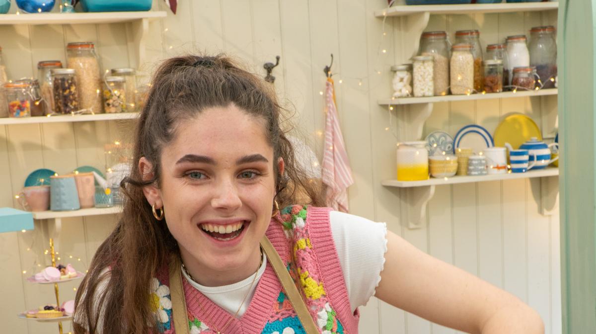 Bake Off Freya