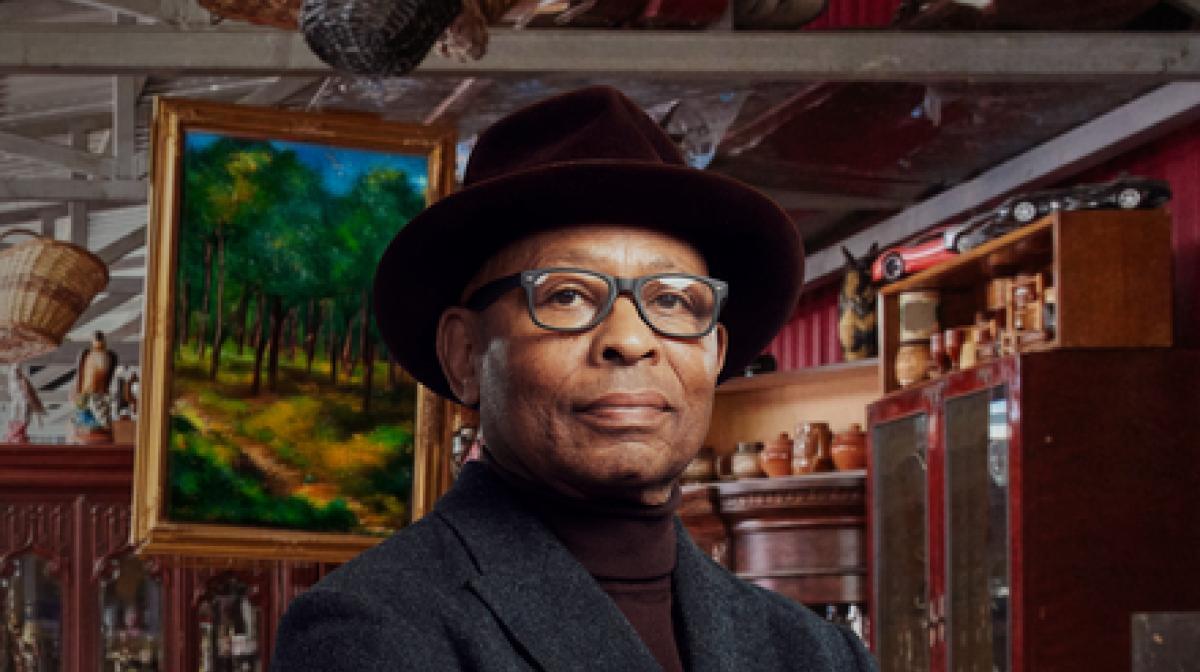 Ronnie Archer Morgan - Antiques, Art, Design and Jewellery Expert